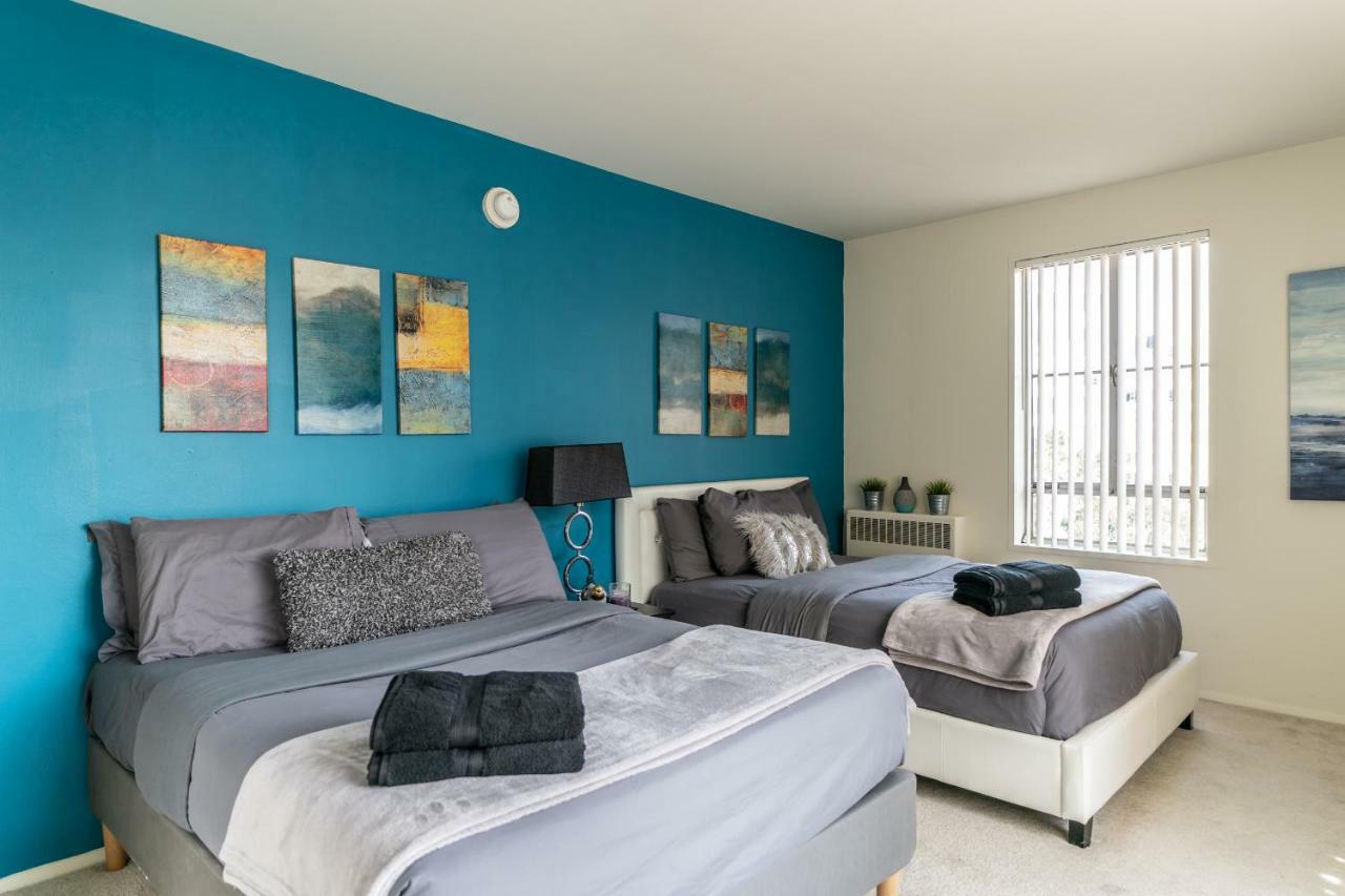 2 Bedroom Condo With A View Near The Grove Los Angeles Exterior foto